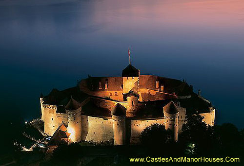 Castle de Chillon, Veytaux, Switzerland. - www.castlesandmanorhouses.com