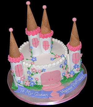 Lalaloopsy Birthday Cake on Castle Birthday Cake On Castle Birthday Cake