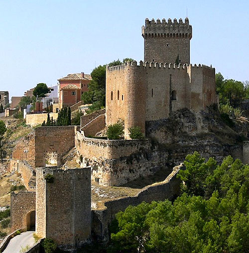 Alarcon Castle, Cuenca, Castile-La Mancha, Spain - www.castlesandmanorhouses.com