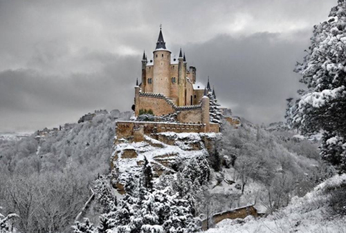 Segovia Old Stone Historical Fort Ancient Landmark Fortress Tower Chateau  Palace Spain Medieval Historic Europe Castle Church Tourism History Wall  Fortification Travel Architecture Building Sky Stock Illustration