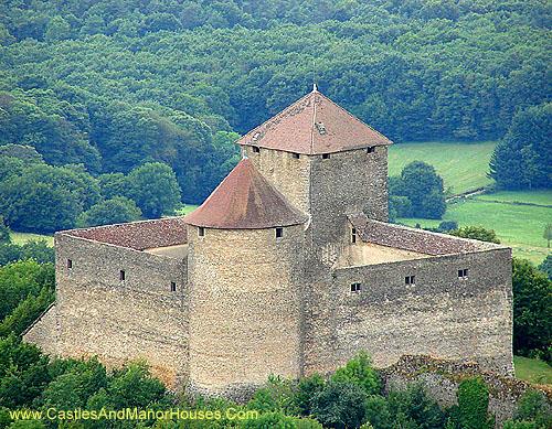 Château des Allymes, Les Allymes, Ambérieu-en-Bugey, Ain, Rhône-Alpes, France. - www.castlesandmanorhouses.com