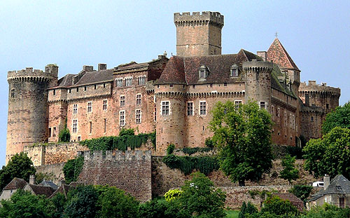 The Château de Castelnau-Bretenoux, Prudhomat, Lot, Quercy, France - www.castlesandmanorhouses.com