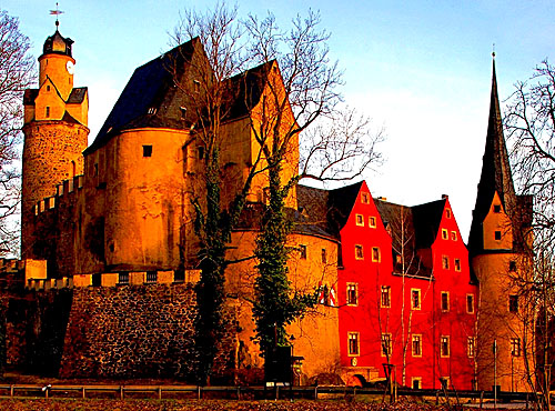 Burg Stein (Stein Castle), Stein 1, 08118 Hartenstein, Hartenstein, Saxony, Germany - www.castlesandmanorhouses.com