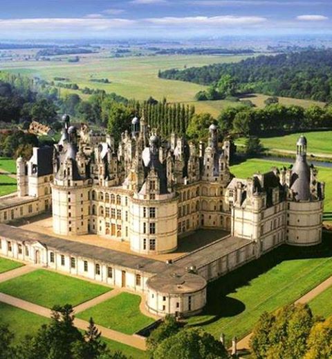 The Royal Château de Chambord, Chambord, Loir-et-Cher, France - www.castlesandmanorhouses.com