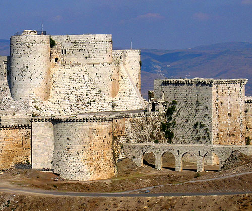 Krak des Chevaliers (or Crac des Chevaliers), Syria - www.castlesandmanorhouses.com