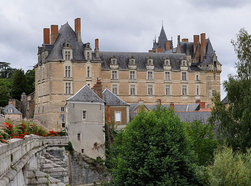 Château de Durtal, Durtal, Maine-et-Loire, France. - www.castlesandmanorhouses.com