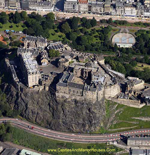Edinburgh Castle, Castle Rock, Edinburgh, Scotland - www.castlesandmanorhouses.com