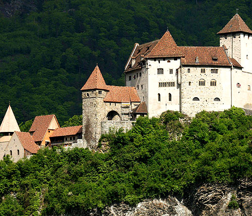 Burg Gutenberg (Gutenberg Castle), Balzers, Liechtenstein - www.castlesandmanorhouses.com