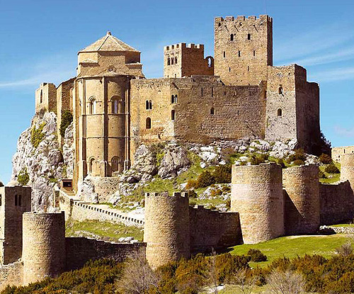 Castillo de Loarre, Loarre, Huesca. Spain. - www.castlesandmanorhouses.com