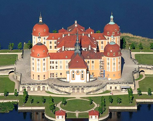 Schloss Moritzburg (Moritzburg Castle), Moritzburg, Saxony, Germany - www.castlesandmanorhouses.com