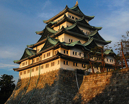 Nagoya Castle, Nagoya, central Japan.  - www.castlesandmanorhouses.com