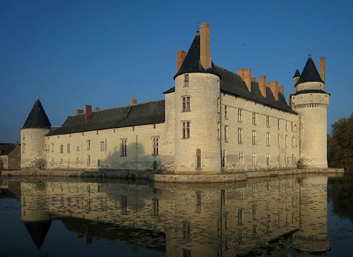 Château du Plessis-Bourré, Écuillé, Maine-et-Loire department, France. - www.castlesandmanorhouses.com