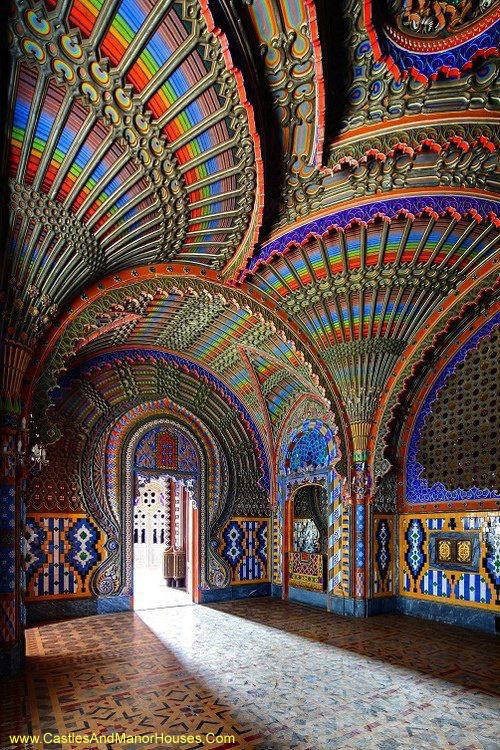 The Peacock Room, Castello di Sammezzano, Reggello, Tuscany, Italy - www.castlesandmanorhouses.com