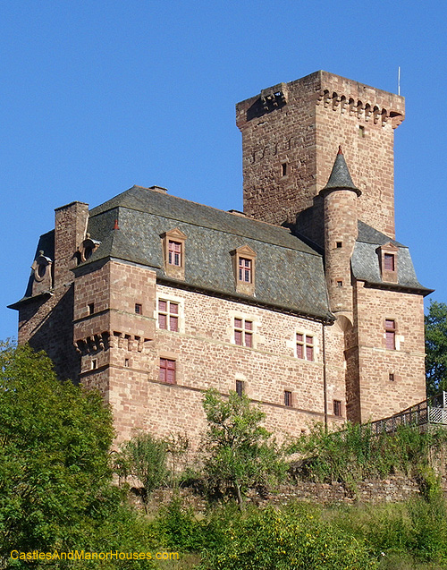 Château de la Servayrie, Mouret, Marcillac-Vallon, Rodez, Aveyron, Midi-Pyrénées, France. - www.castlesandmanorhouses.com