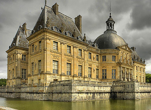 Château de Vaux-le-Vicomte, Maincy, near Melun, Seine-et-Marne, France - www.castlesandmanorhouses.com