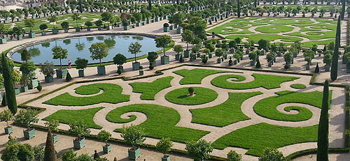 Gardens, Palace of Versailles, Place d'Armes, 78000 Versailles, Île-de-France, France - www.castlesandmanorhouses.com