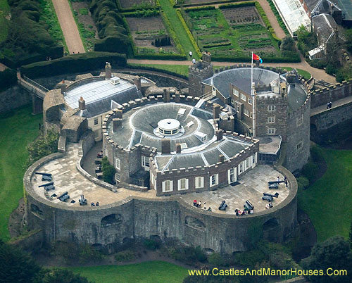 Walmer Castle, Walmer, Kent, England. - www.castlesandmanorhouses.com