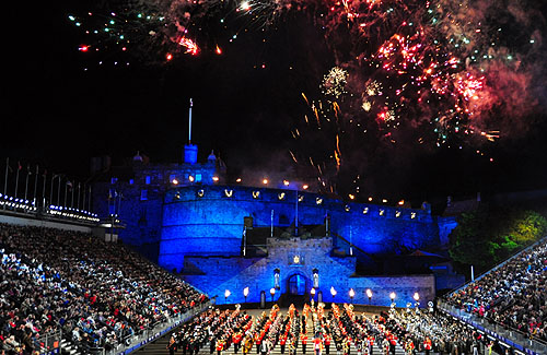 Edinburgh Castle, Edinburgh, Scotland - www.castlesandmanorhouses.com