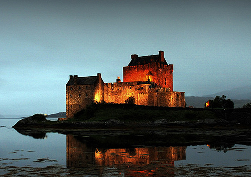 Eilean Donan Castle, Eilean Donan Island, Scotland - www.castlesandmanorhouses.com